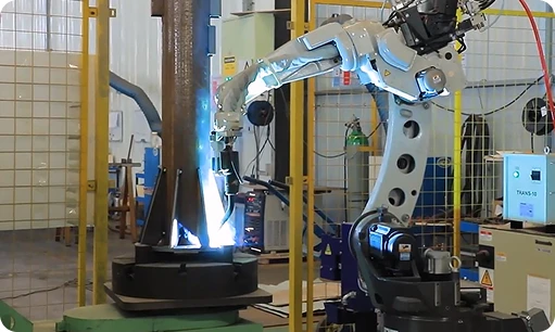 Sistema colaborativo humano-m&aacute;quina de extremo a extremo en lazo cerrado